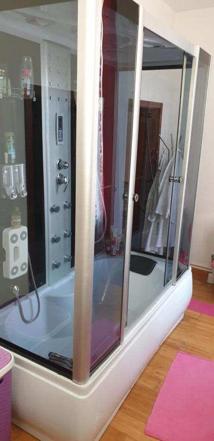 Kronhome Castelului Braşov Esterno foto