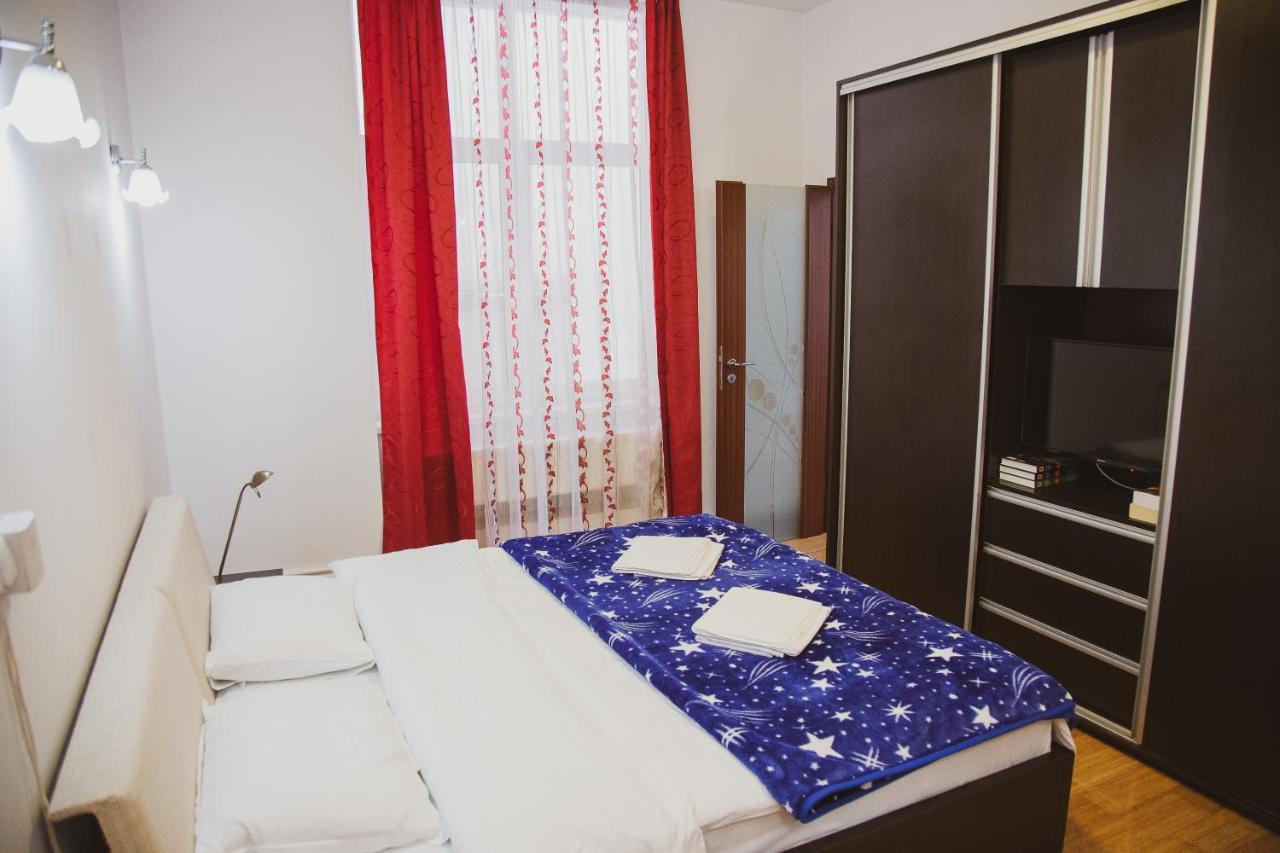 Kronhome Castelului Braşov Esterno foto