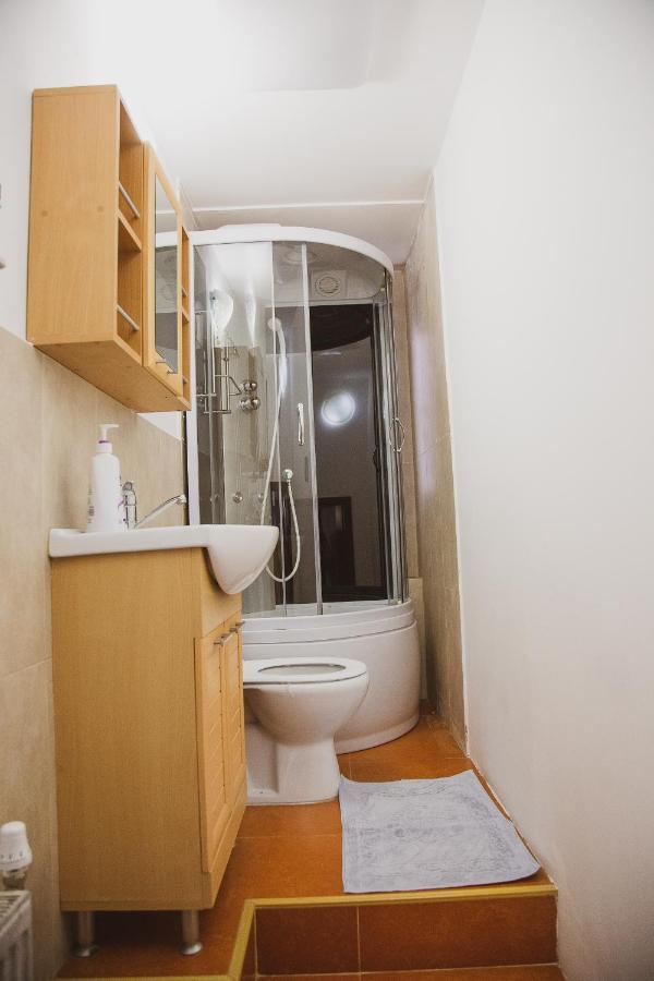Kronhome Castelului Braşov Esterno foto