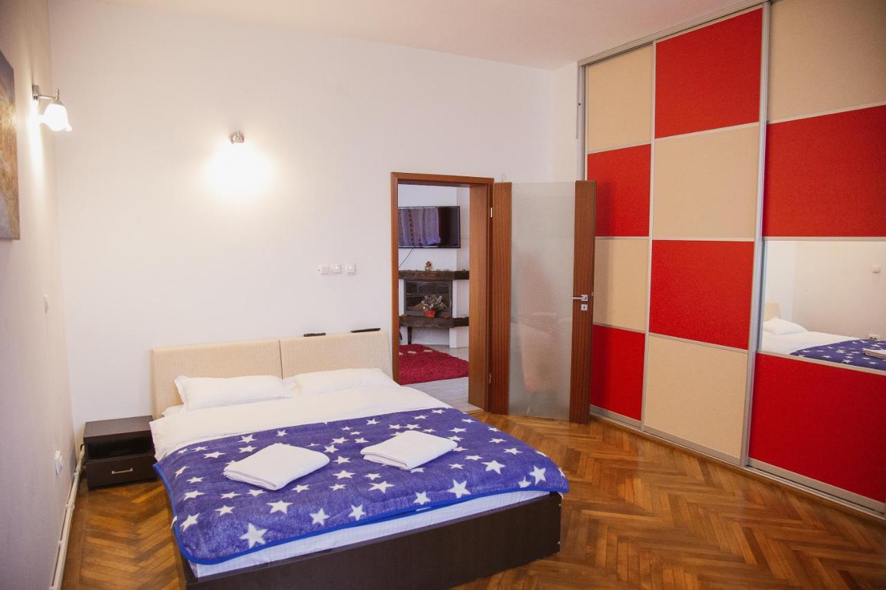 Kronhome Castelului Braşov Esterno foto